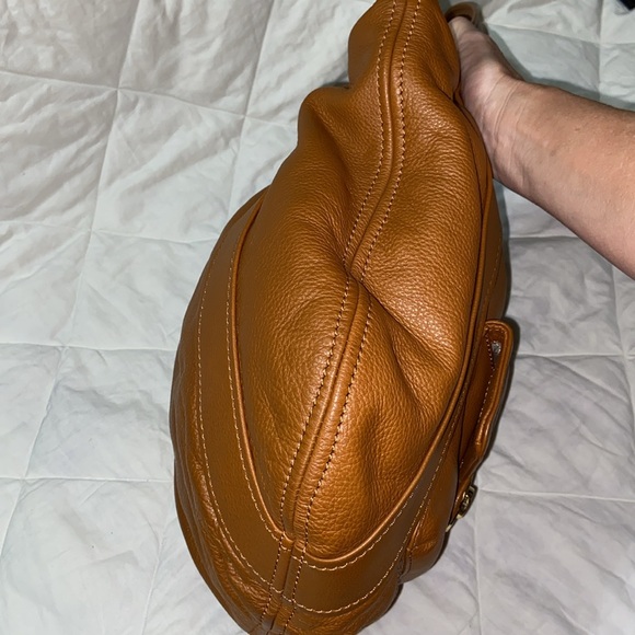 Mint Michael Kors Beautiful Soft Leather camel boho slouchy shoulder bag - Picture 4 of 16